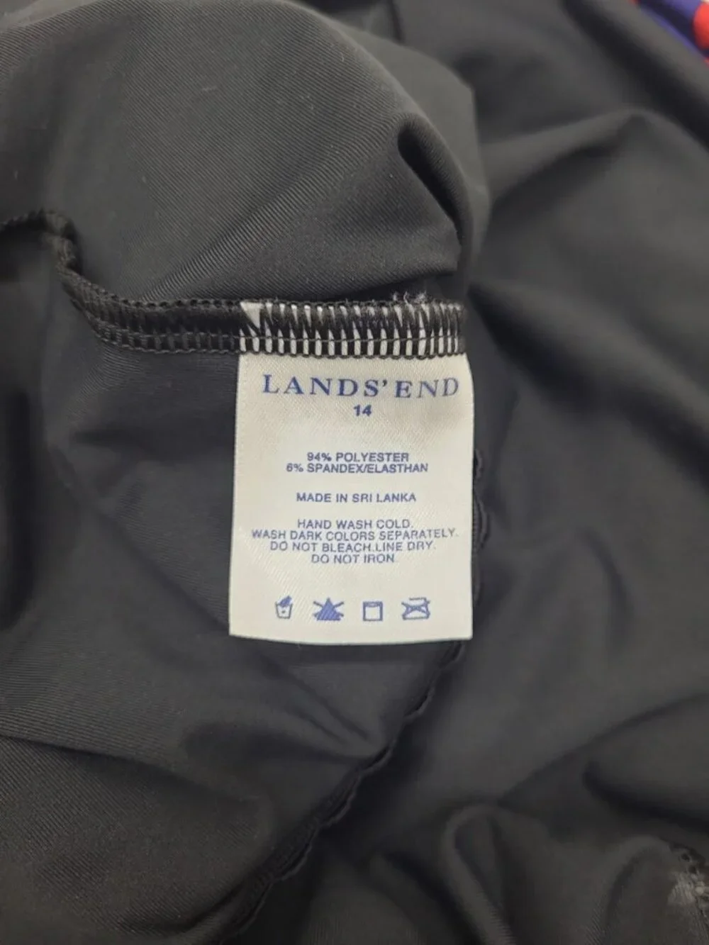 Lands End details adjustable